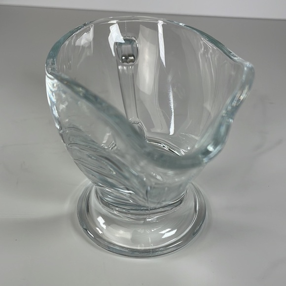 Clear Glass Gravy Boat - Picture 6 of 12